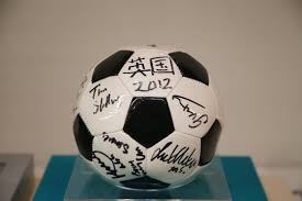 Steam热销榜《刺客信条：影》登顶 争议内容惊动日本首相