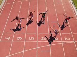 2025 赛季：大联盟裁判在 2025 赛季的挑战成功率提升了 12%，判罚透明度显著增加