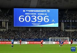 墨菲狂砍42分，詹姆斯与东契奇各取30分，湖人终结鹈鹕八连败迎三连胜